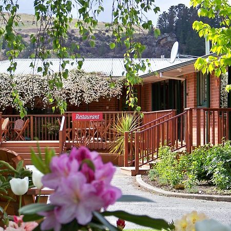 Lake Roxburgh Lodge Buitenkant foto