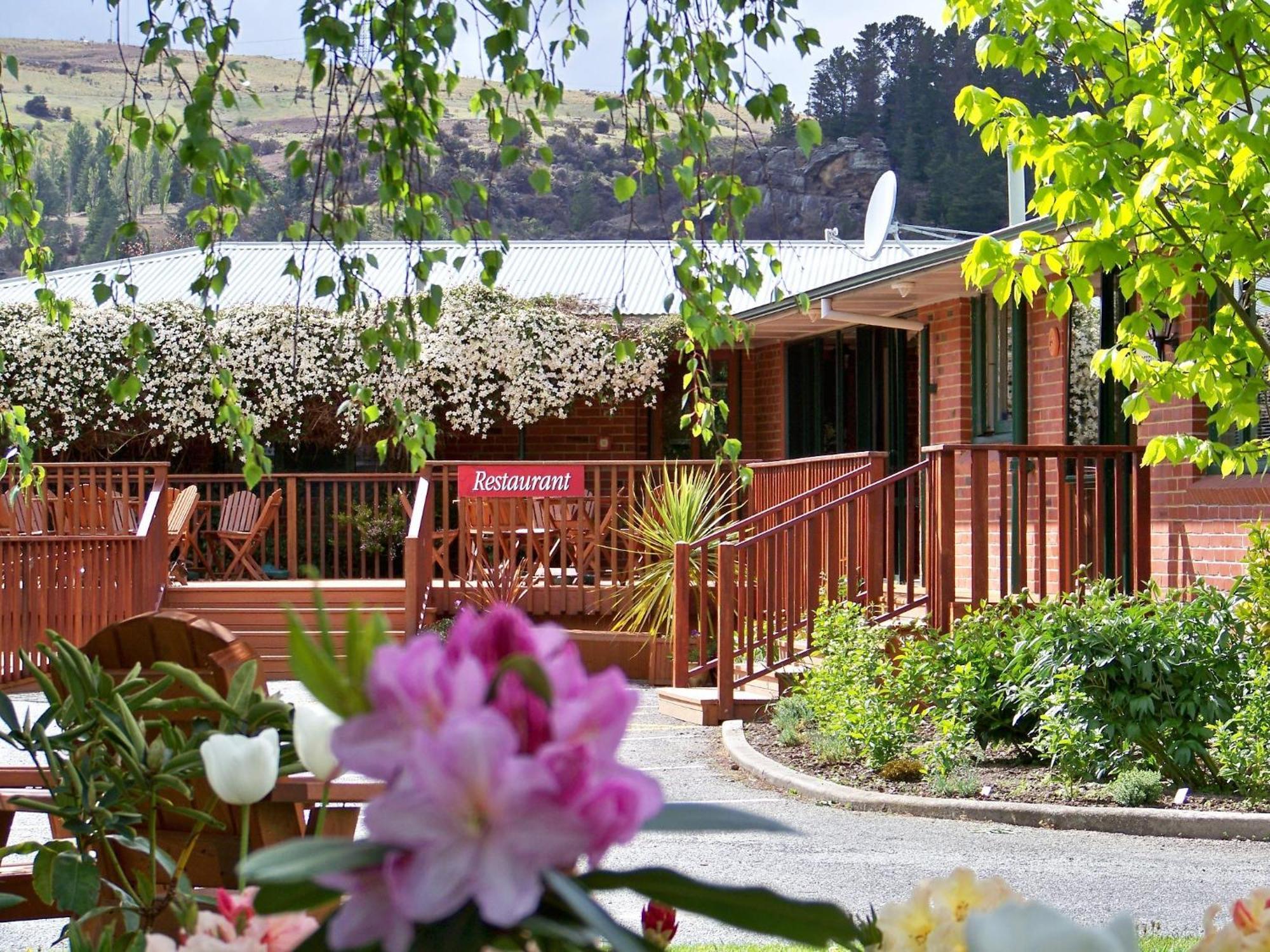 Lake Roxburgh Lodge Buitenkant foto
